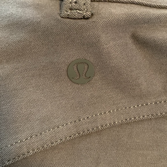 ❤️ Lululemon City Sleek High-Rise Wide-Leg Pant *Light Utilitech Grey Sage NWT - Picture 10 of 11